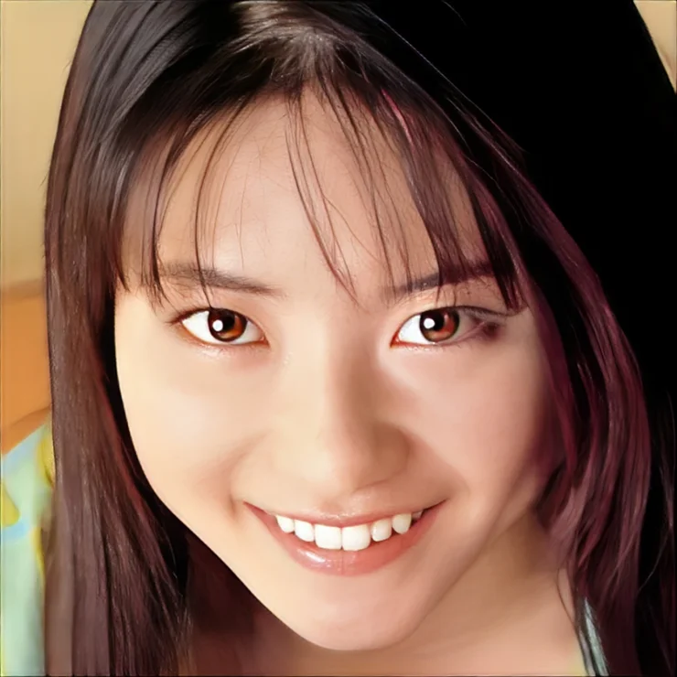 小室友里